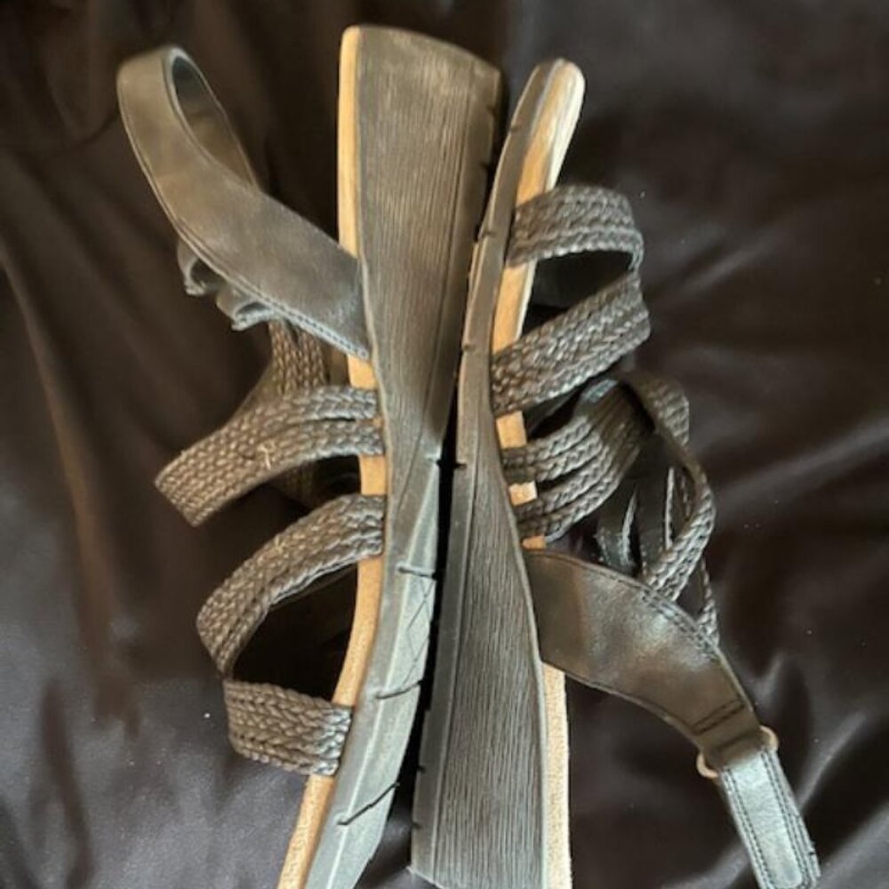black strapped sandals